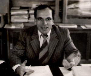 Dr. Győrvári János